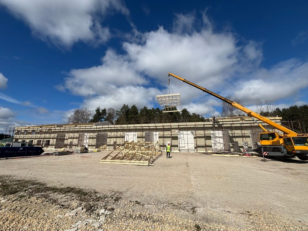 Jumta konstrukciju un seguma montāža, Ulbroka
